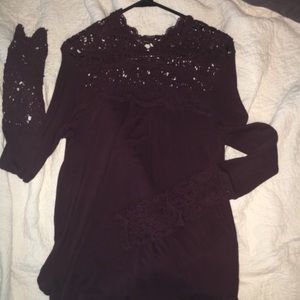 Crochet maroon long sleeve with collared neckline